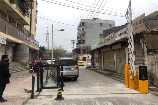 徐州铜沛街一号楼选择徐州国产午夜免费啪视频观APP科技有限公司午夜视频网站在线观看系统加广告小门产品