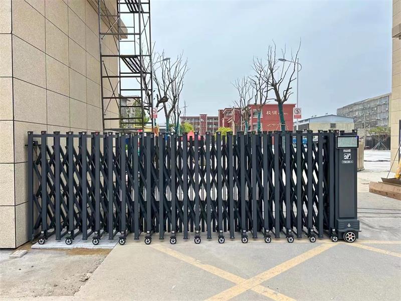徐州铜北润杰中学 午夜国产AV 午夜视频网站在线观看系统 电动小门1.jpg